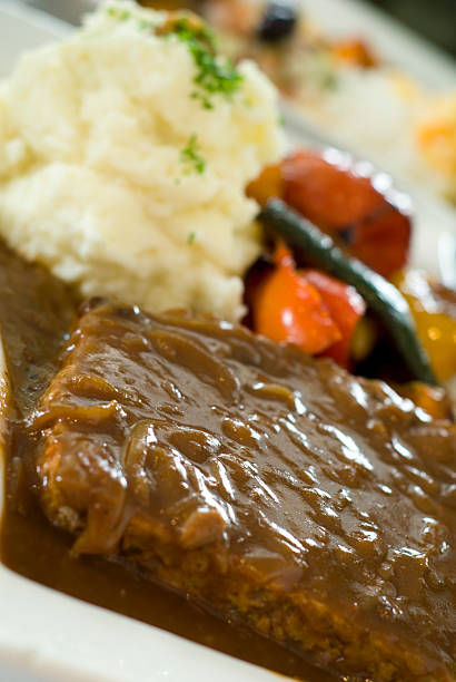 istock Beef Meat Loaf Dinner & Gravy, Diner Food, Vegetables & Mashed Potatoes 172257931
