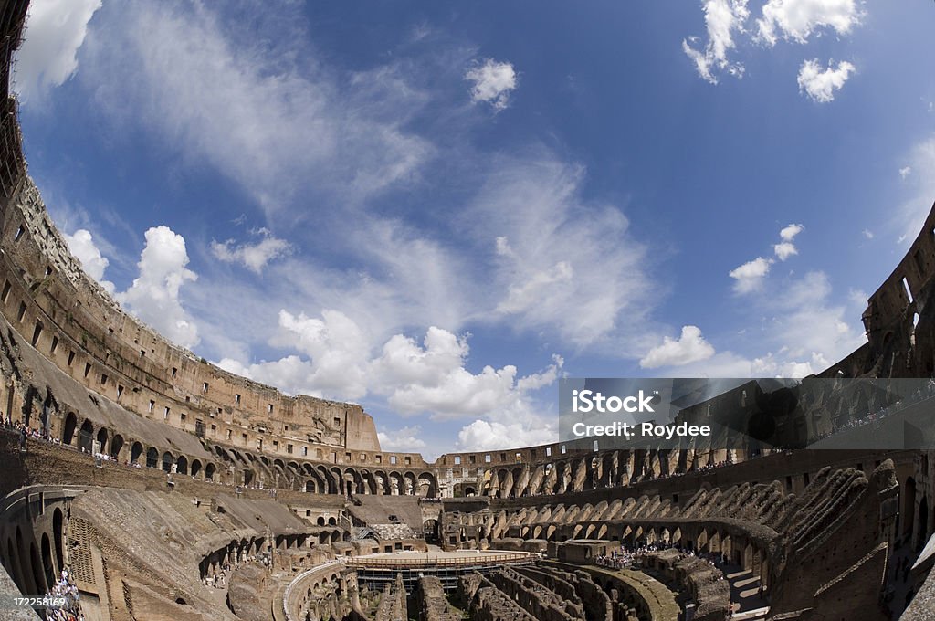 내 the Colosseum에서 - 로열티 프리 Empire 스톡 사진