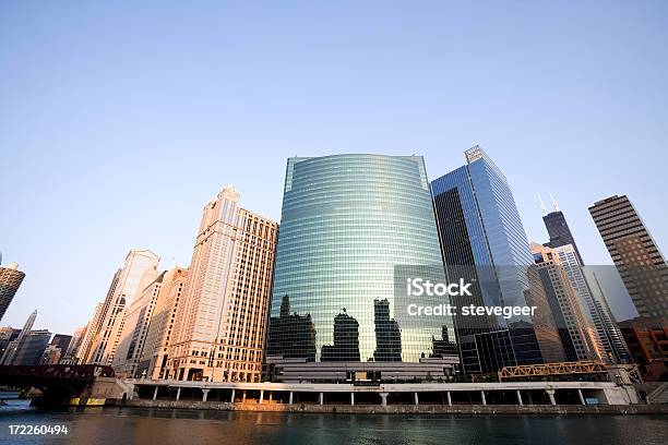 Photo libre de droit de Site De La Rivière Chicago banque d'images et plus d'images libres de droit de 333 West Wacker Drive - 333 West Wacker Drive, Architecture, Bâtiment vu de l'extérieur