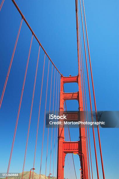 Golden Gate Bridge Tower Stockfoto und mehr Bilder von Berg - Berg, Blau, Brücke