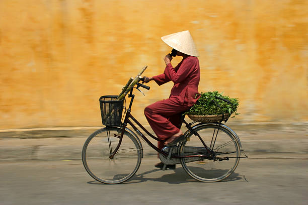 istock Cyclist in Vietnam 172261339