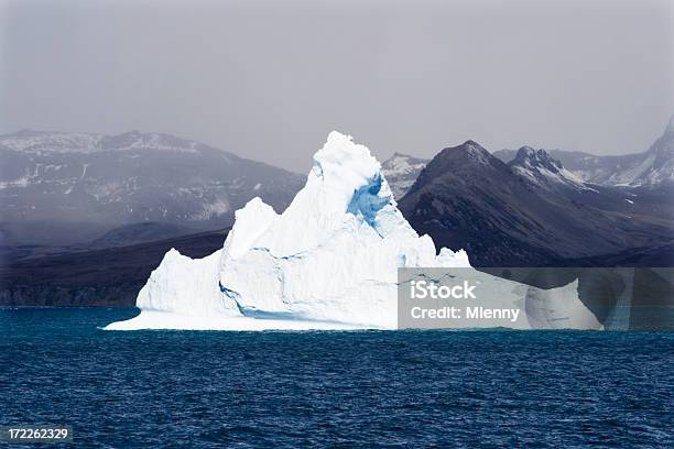 Glänzend Weiße Eisberg Stockfoto und mehr Bilder von Antarktis - Antarktis, Berg, Blau