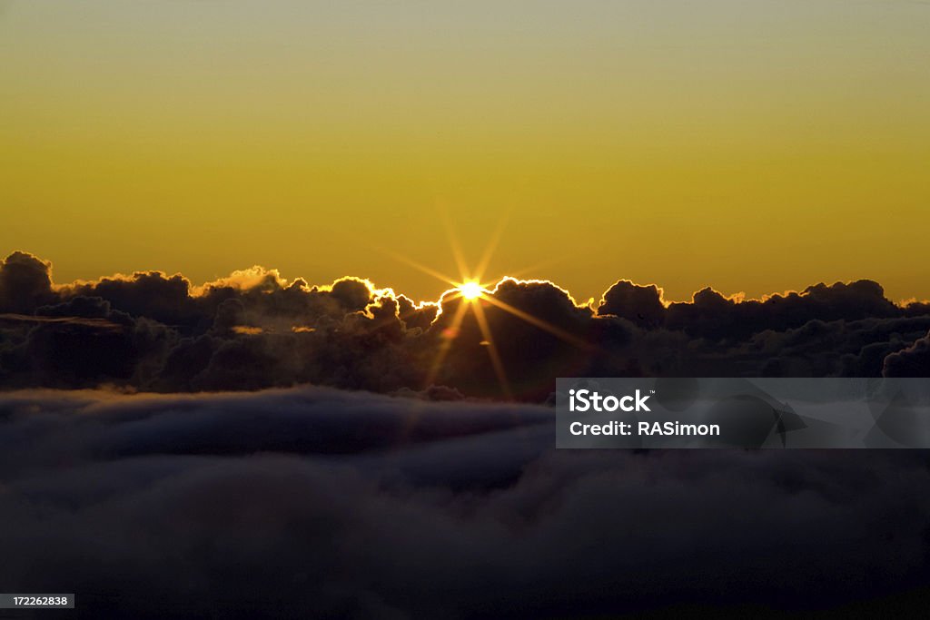 썬라이즈 (Haleakala - 로열티 프리 0명 스톡 사진