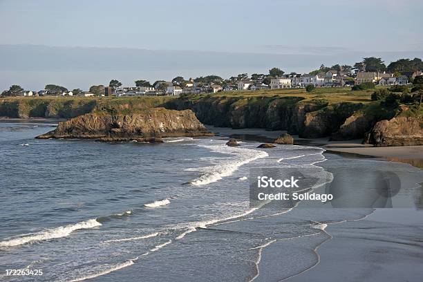 Manhã Cedo Mendocino - Fotografias de stock e mais imagens de Aldeia - Aldeia, Aldeia de Pescador, Ao Ar Livre