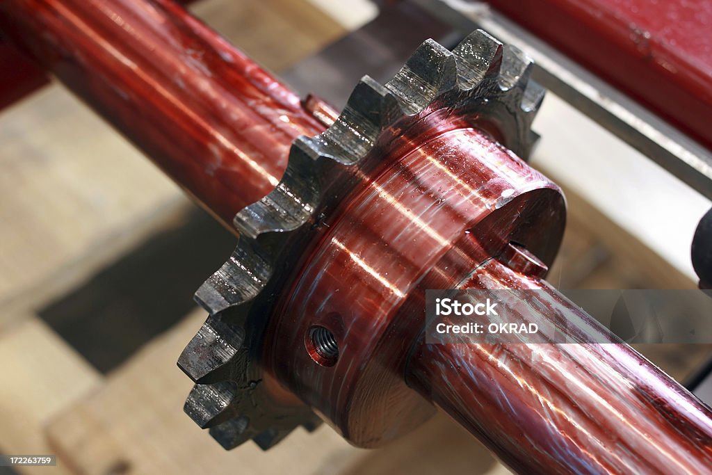 Carrete receptor Industrial con gran engranaje - Foto de stock de Industria libre de derechos