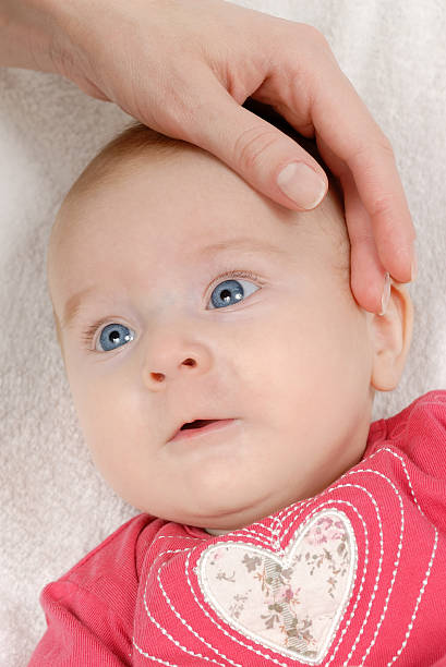 istock Baby girl 172264890