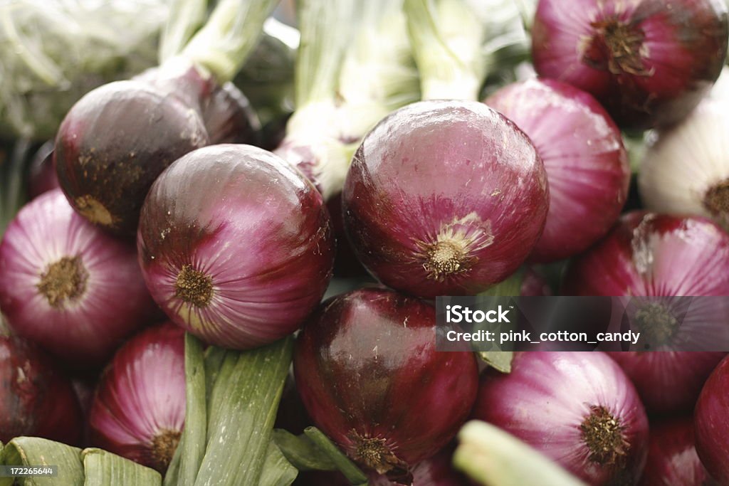 Purple cebule - Zbiór zdjęć royalty-free (Bez ludzi)