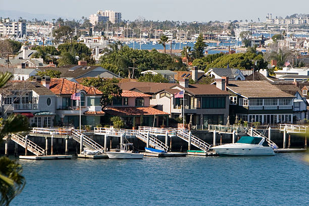 baía de casas-orange county - newport beach california orange county house - fotografias e filmes do acervo