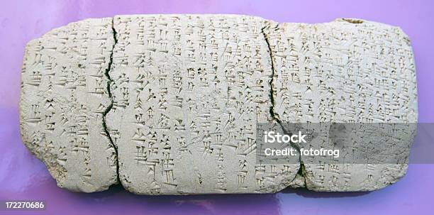 Antiguas Clay Carta Foto de stock y más banco de imágenes de Cuneiforme - Cuneiforme, Mesopotámico, Judaísmo