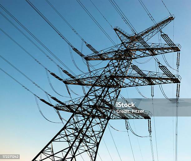 Powerpolefels Stockfoto und mehr Bilder von Blau - Blau, Eisen, Elektrizität