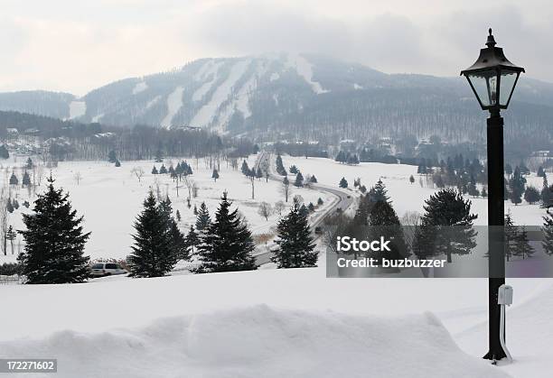 Bromont Ski Горы — стоковые фотографии и другие картинки Восточные кантоны - Восточные кантоны, Квебек, Горнолыжный курорт