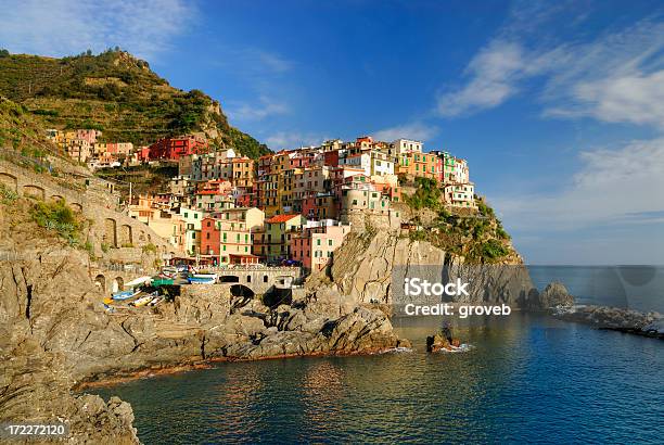 Foto de Cinque Terre Itália e mais fotos de stock de Aldeia - Aldeia, Cinque Terre, Cultura mediterrânica