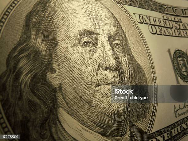 Foto de Closeup De Benjamin Franklin e mais fotos de stock de Nota - Nota, Benjamin Franklin, Dinheiro a Rodo