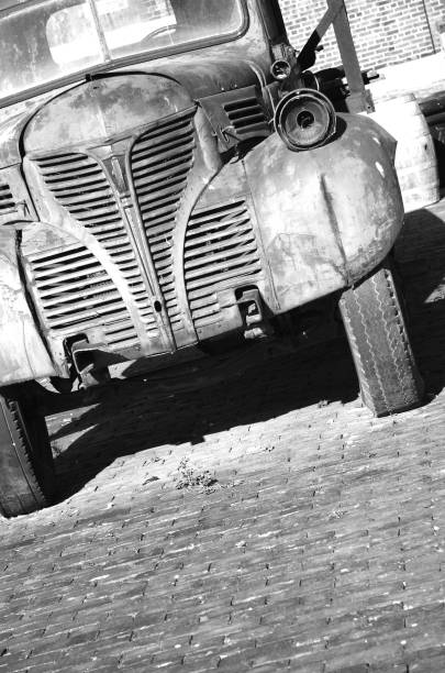 istock Old Truck In Black and White 172272443