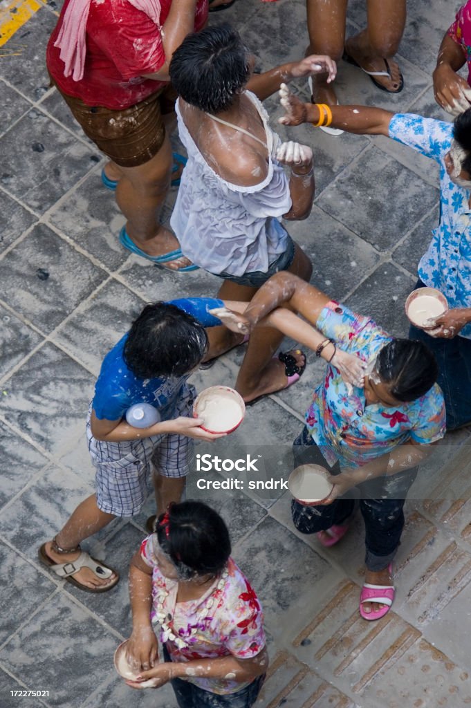 Songkran em Bangkok - Foto de stock de Ano Novo budista royalty-free