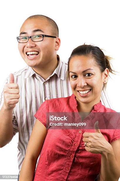 Pareja Con Mucha Suerte Foto de stock y más banco de imágenes de Filipino - Filipino, Pulgar hacia arriba, Adolescencia