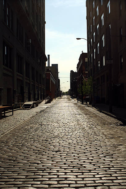 istock Deserted Brooklyn DUMBO Cobblestone Backstreet Morning 172276648