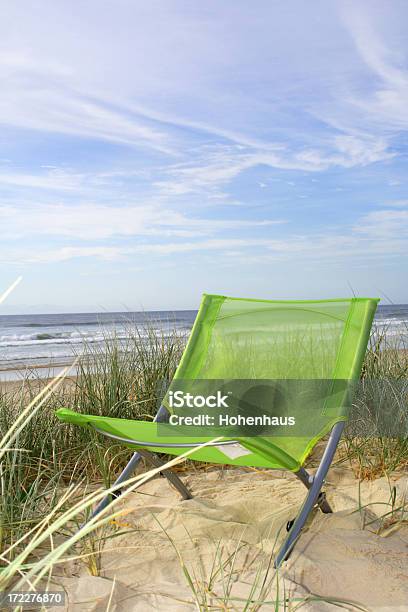 Leere Beach Stuhl Stockfoto und mehr Bilder von Blau - Blau, Entspannung, Falten