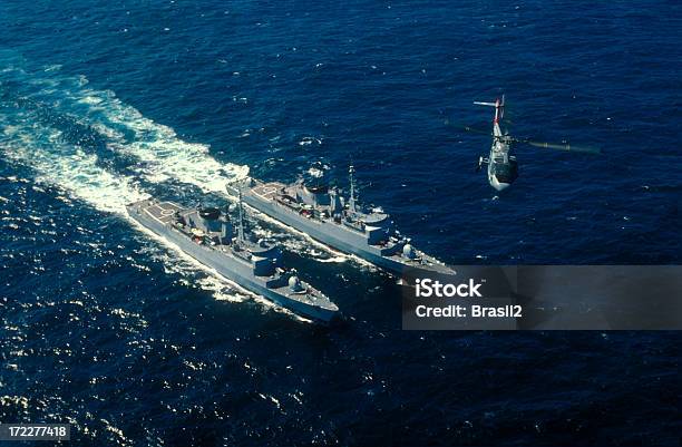Acorazados Foto de stock y más banco de imágenes de Armada - Armada, Ejército, Flotar sobre agua