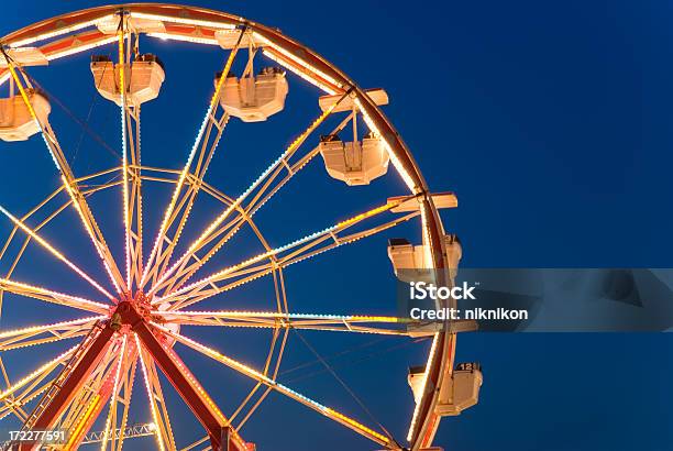 Riesenrad Abstrakte Stockfoto und mehr Bilder von Abenddämmerung - Abenddämmerung, Abstrakt, Architektur