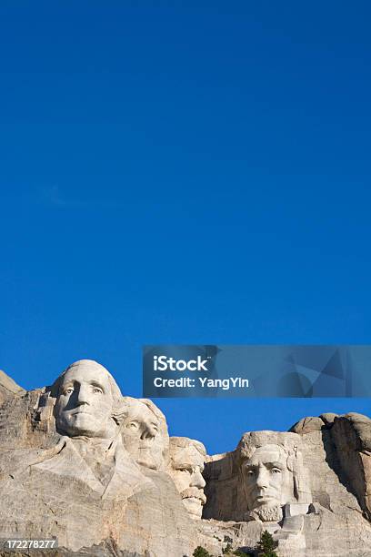 実装 Rushmore 国定史跡ブルースカイサウスダコタ州アメリカ - 4人のストックフォトや画像を多数ご用意 - 4人, アメリカ中西部, アメリカ合衆国