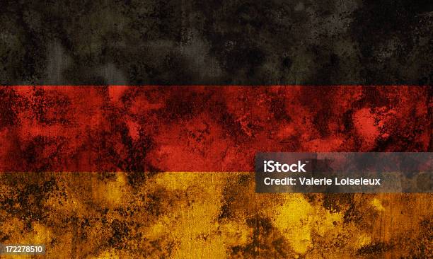 Старинный Немецкий Флаг — стоковые фотографии и другие картинки Антиквариат - Антиквариат, Антисанитарный, Без людей