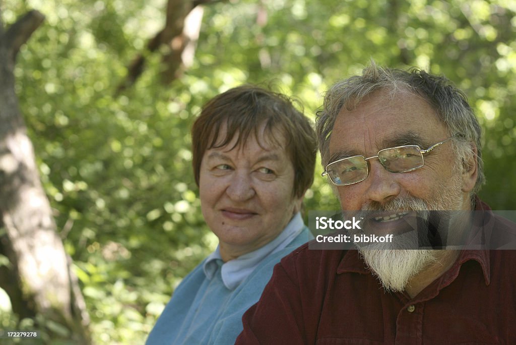 Una Pareja - Foto de stock de 60-69 años libre de derechos