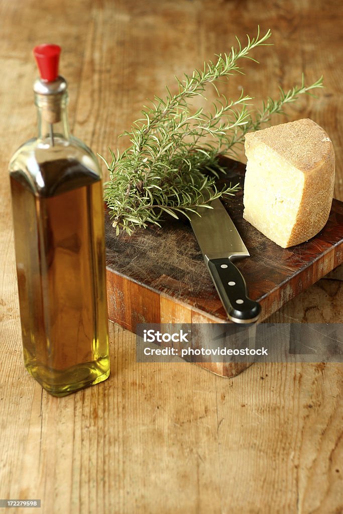 L'huile d'Olive, pecorino et rosmarine - Photo de Aliment libre de droits
