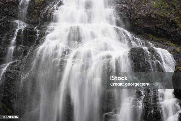 Langzeitbelichtungwasserfall Stockfoto und mehr Bilder von Bewegung - Bewegung, Bewegungsunschärfe, Durchnässt