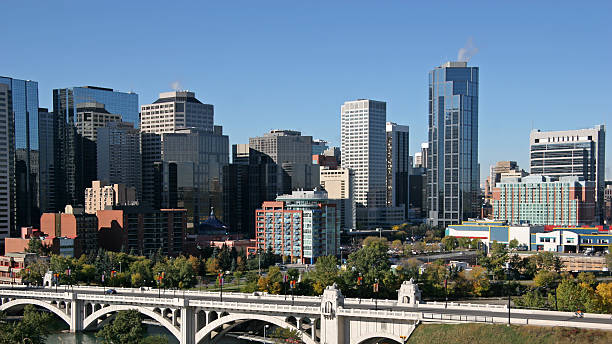 istock Calgary Skyline With Centre Street Bridge 172282164