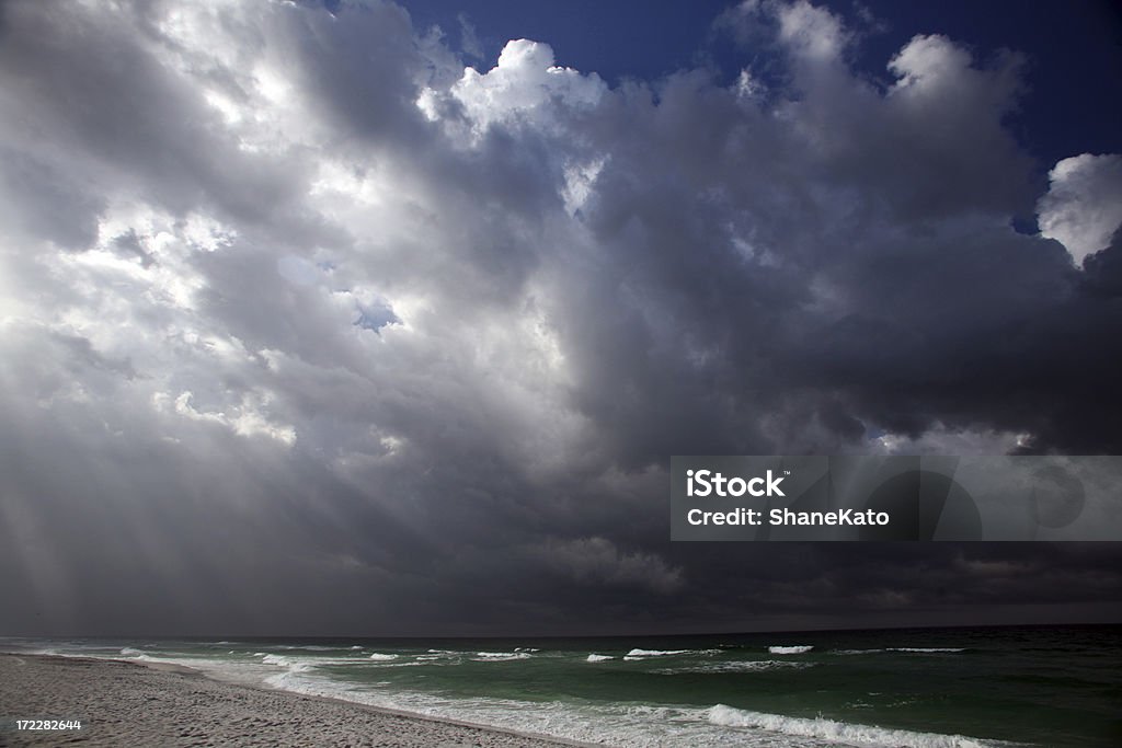 Storm slams costa. - Foto de stock de Praia royalty-free