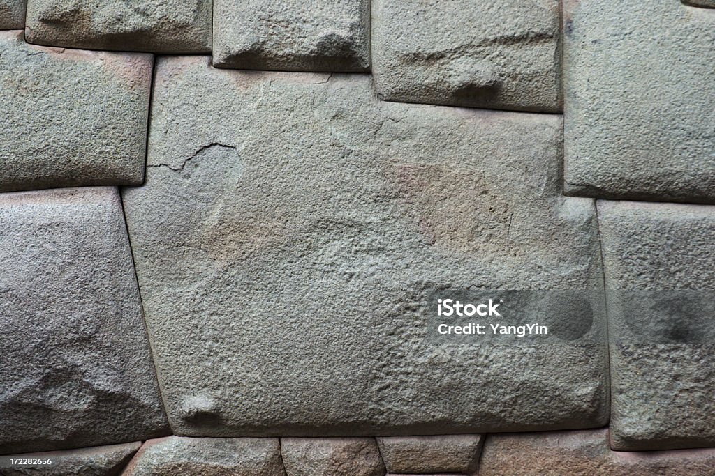 Cantos parede de pedra de doze ângulos, esculpidas pelos incas, Cusco, Peru - Foto de stock de Pedra - Rocha royalty-free