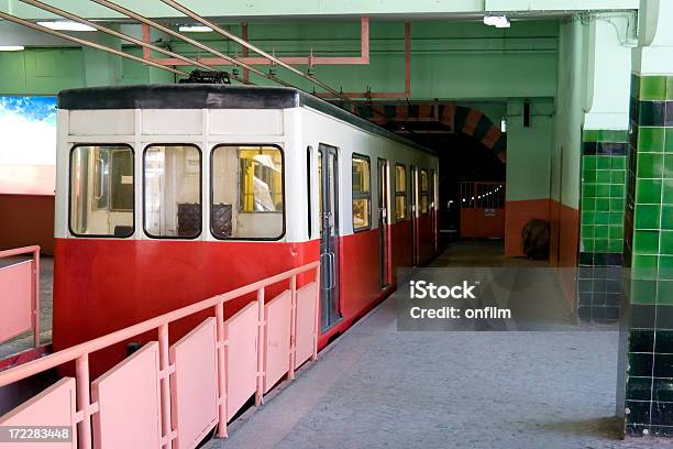 Foto de Istanbul Old Metrô e mais fotos de stock de Cultura Francesa - Cultura Francesa, Destino turístico, Estação