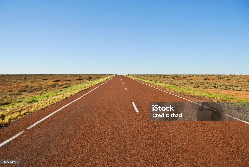 Australian deserto autostrada - Foto stock royalty-free di Australia