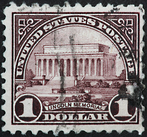 istock Lincoln Memorial stamp 1922 172284051