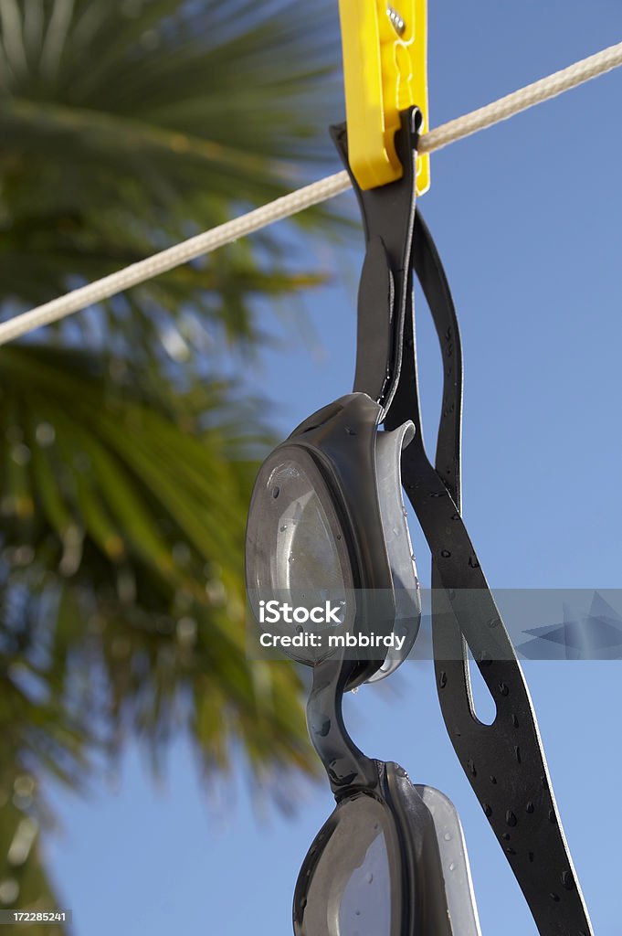 Óculos de natação secagem com corda - Foto de stock de Atividade Recreativa royalty-free