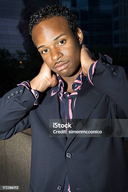 Foto de Estilo Da Cidade e mais fotos de stock de Adulto - Adulto, Afro-americano, Arrumado