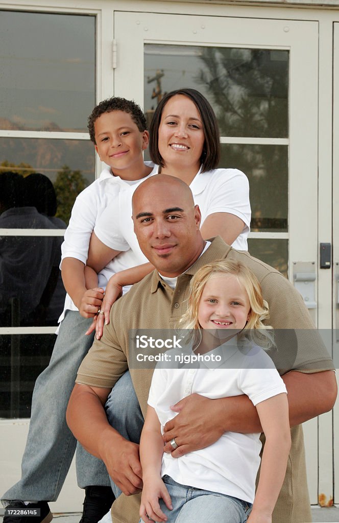 La familia - Foto de stock de Adopción libre de derechos