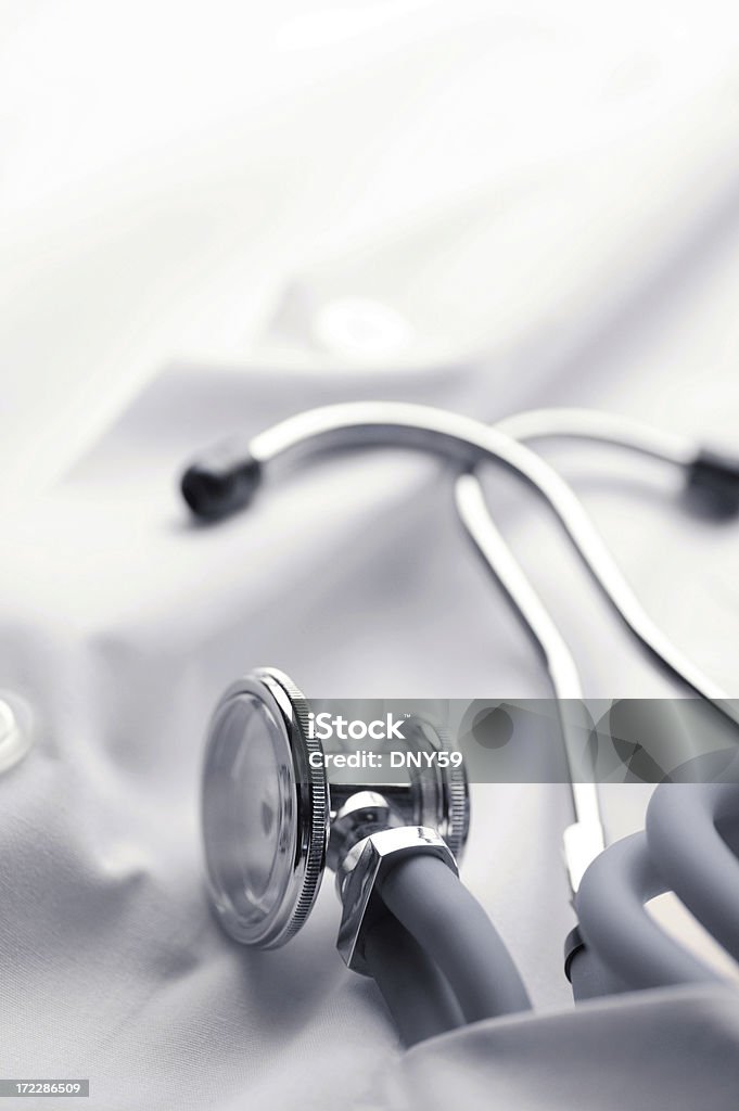 Lekarz Stetoskop s - Zbiór zdjęć royalty-free (Badanie lekarskie)