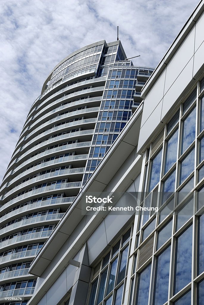 Edificio cilíndrico - Foto de stock de Abstracto libre de derechos