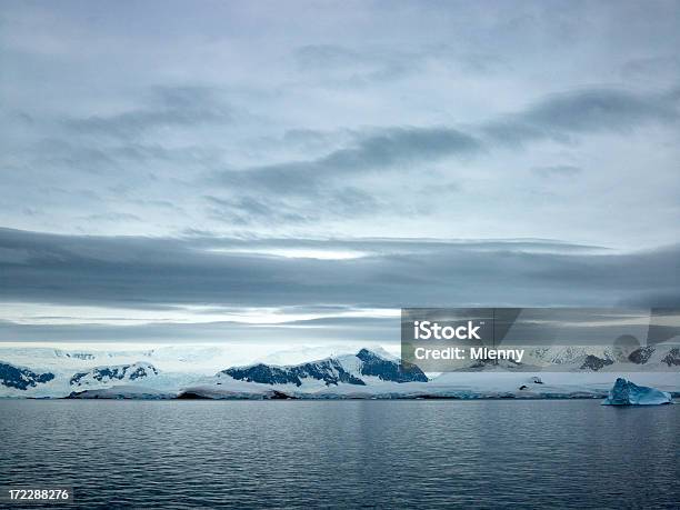 Antarktislandschaft Mit Hoher Auflösung 39 Mpixel Stockfoto und mehr Bilder von Abgeschiedenheit - Abgeschiedenheit, Anhöhe, Antarktis