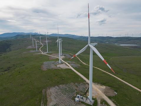 Large Wind Turbines Alternative energy sources