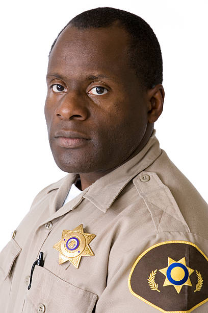 絶縁ポートレート-アフリカ系アメリカ人法執行責任者 - sheriffs deputy ストックフォトと画像
