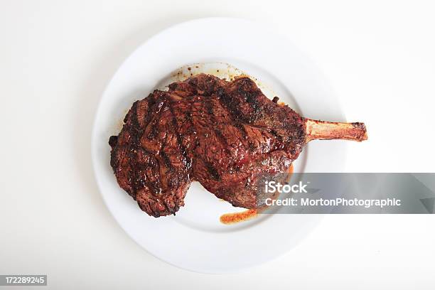 Gegrilltes Cowboyribeye 3 Stockfoto und mehr Bilder von Weißer Hintergrund - Weißer Hintergrund, Gegrillt, Rib Eye-Steak