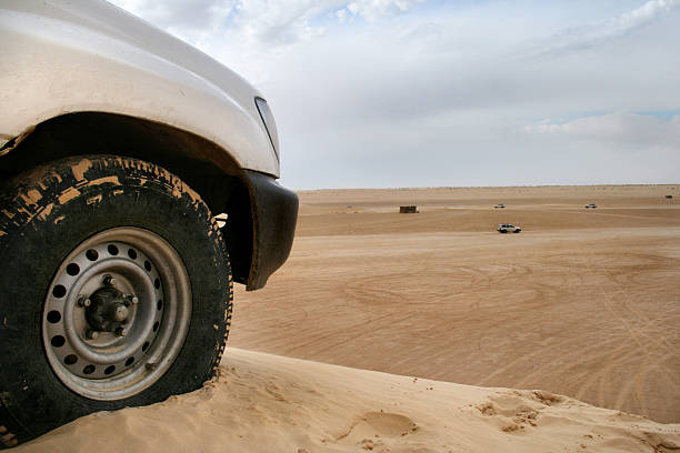 istock Sahara safari jeep 172289495
