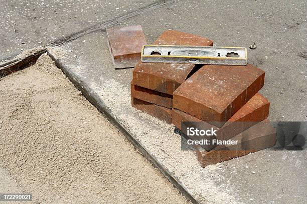 Paver Stones Level Stock Photo - Download Image Now - Driveway, Home Addition, Architectural Feature