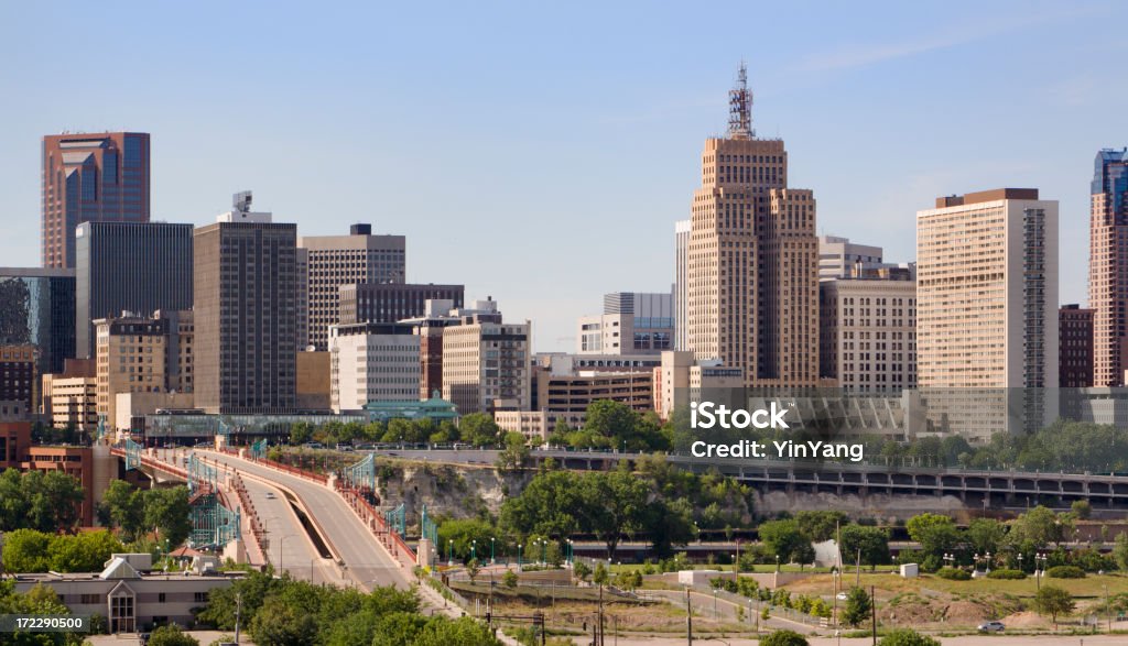 Horizonte de St. Paul-Downtown - Foto de stock de Distrito central libre de derechos