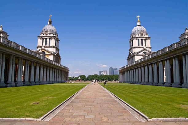 istock Old Royal Naval College and Canary Wharf 172291719