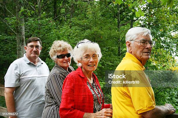 Pareja Senior Foto de stock y más banco de imágenes de 50-54 años - 50-54 años, 55-59 años, 60-64 años