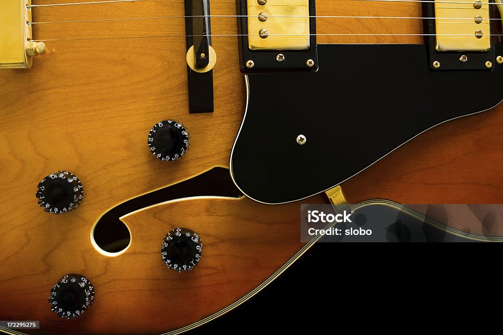 Elendig Logisk Hovedsagelig Hollow Body Guitar Stock Photo - Download Image Now - Electric Guitar, Gold  - Metal, Gold Colored - iStock
